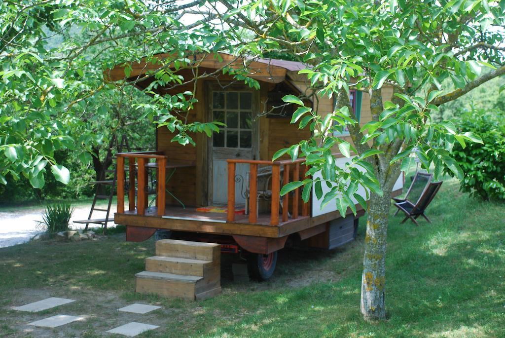 Combovin Maison D'Hotes Ainsi Soie T-Il المظهر الخارجي الصورة